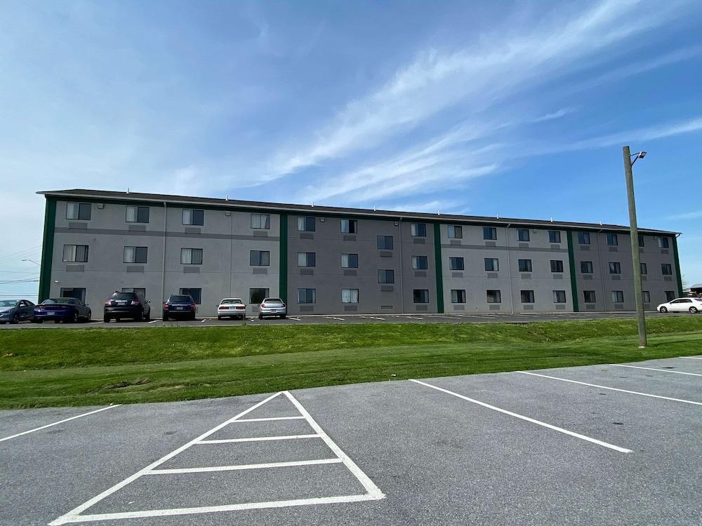 Motel 6 Lancaster Fertility Eksteriør billede